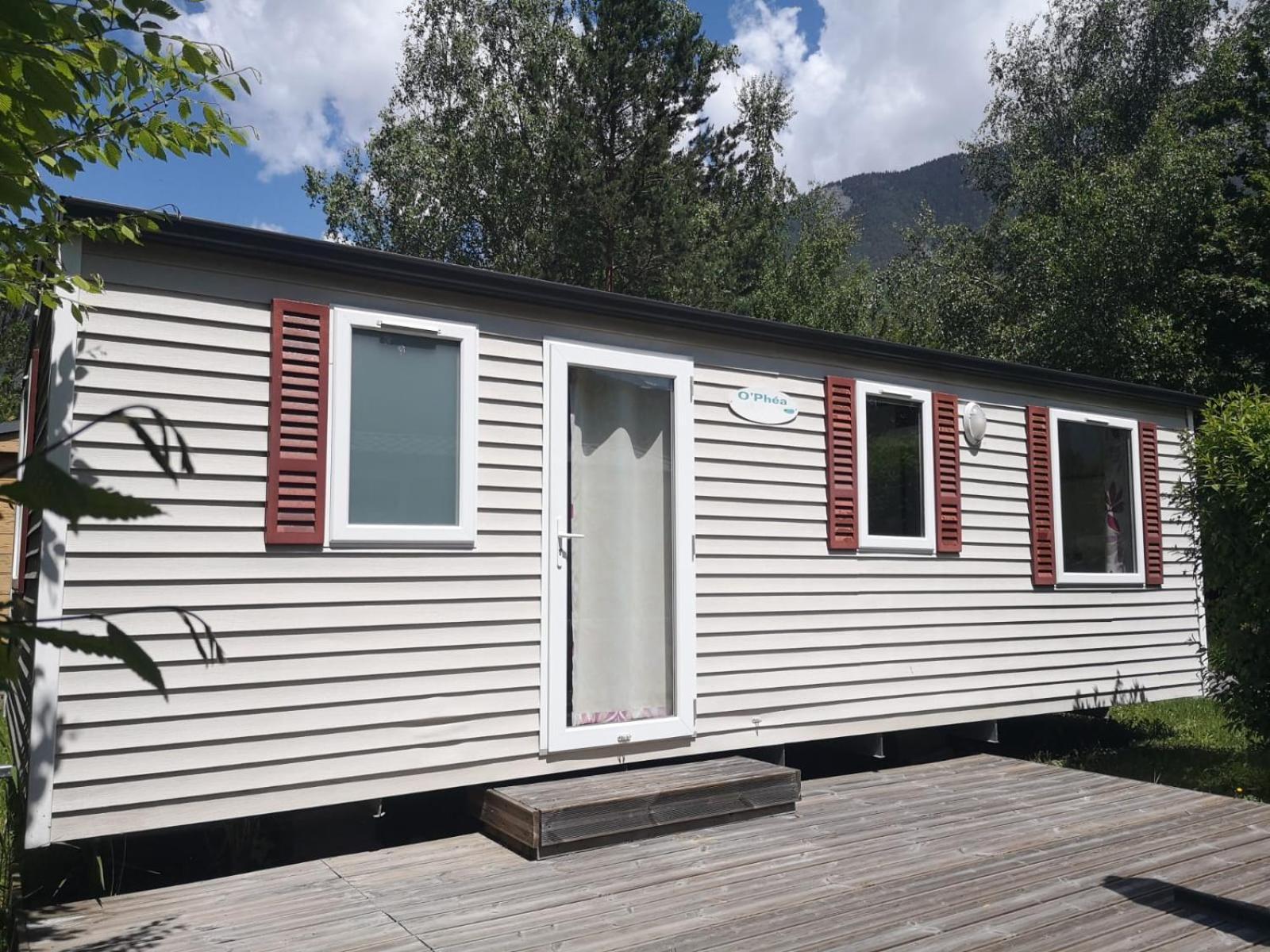Camping Le Colporteur Le Bourg-dʼOisans Exterior foto